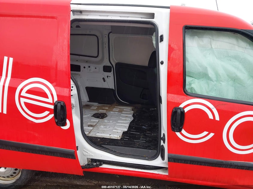 2021 Ram Promaster city VIN ZFBHRFAB5M6V75597 IAAI salvage auction — FRONT END, Salvage (Massachusetts), sold $600 on 2026-07-10 (photo 8)