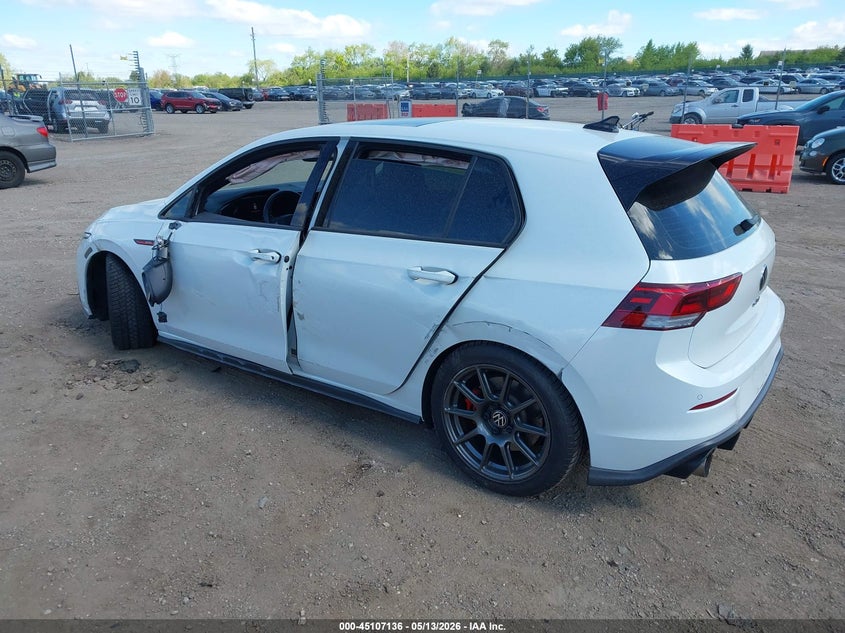 2024 Volkswagen Golf gti VIN WVW3A7CD4RW226005 IAAI salvage auction — RIGHT FRONT, Salvage (Illinois), sold $6,900 on 2026-07-22 (photo 3)