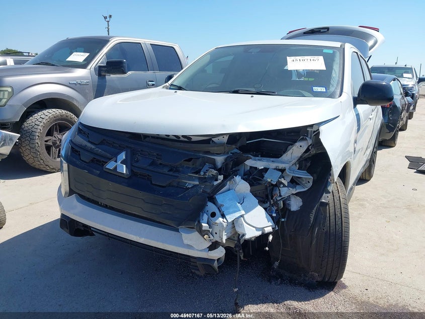 2023 Mitsubishi Outlander VIN JA4ARUAUXPU013239 IAAI salvage auction — FRONT END, Salvage (Texas), sold $5,250 on 2026-07-21 (photo 6)