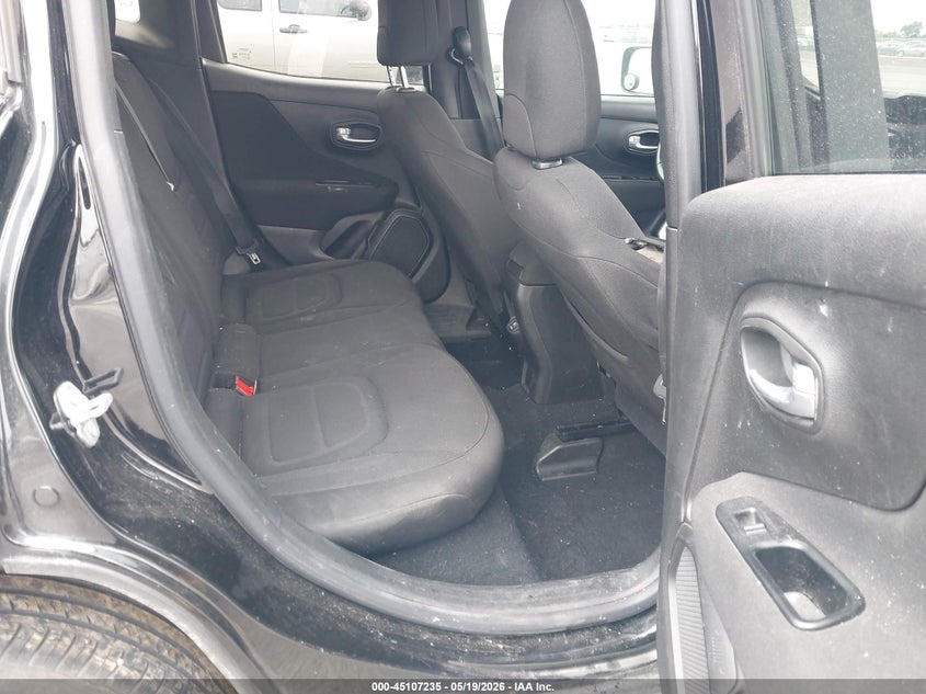 2019 Jeep Renegade VIN ZACNJABB5KPK87062 IAAI salvage auction — LEFT SIDE, Salvage (Illinois), sold $1,050 on 2026-08-11 (photo 8)