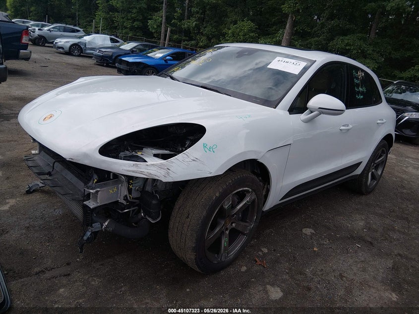 2022 Porsche Macan VIN WP1AA2A52NLB01696 IAAI salvage auction — FRONT END, Wait Title, sold $11,200 on 2026-08-12 (photo 2)