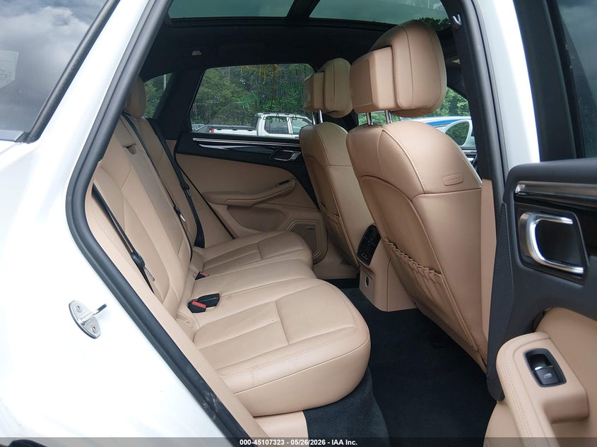 2022 Porsche Macan VIN WP1AA2A52NLB01696 IAAI salvage auction — FRONT END, Wait Title, sold $11,200 on 2026-08-12 (photo 8)