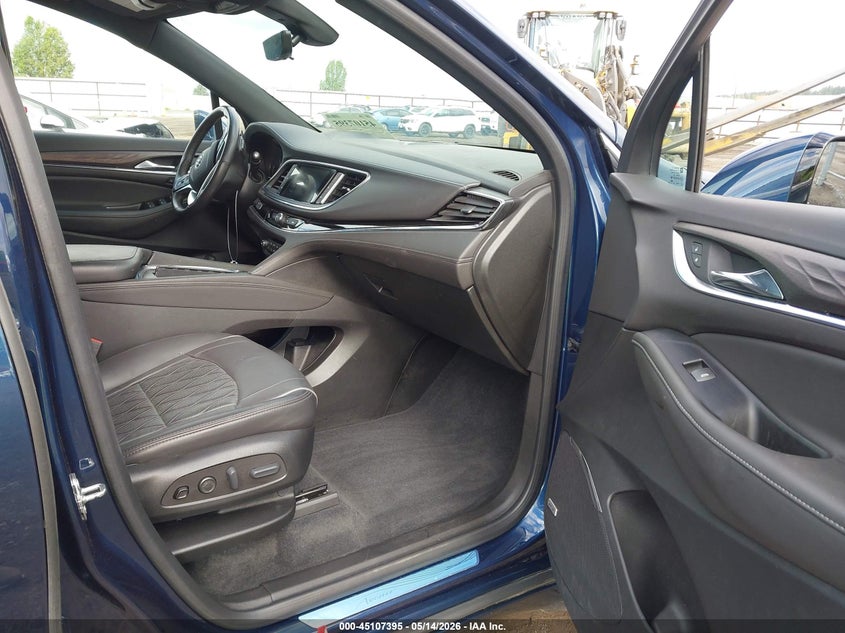 2023 Buick Enclave VIN 5GAEVCKWXPJ191684 IAAI salvage auction — FRONT END, Salvage (Idaho), sold $9,600 on 2026-07-31 (photo 5)
