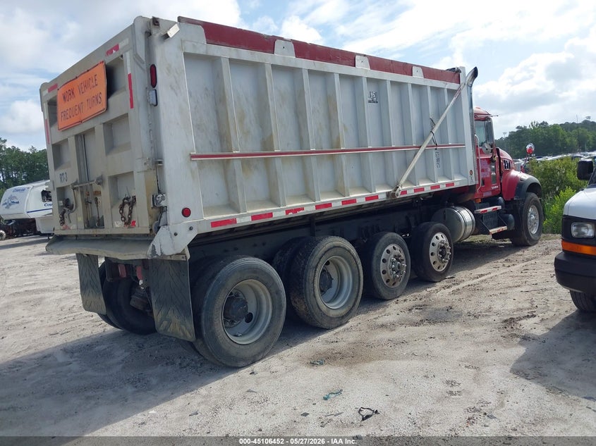 2008 Mack 700 gu700 VIN 1M2AX07C48M002995 IAAI salvage auction — UNDERCARRIAGE, Salvage (North Carolina), sold $15,975 on 2026-08-31 (photo 4)