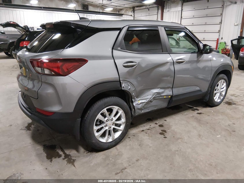 2024 Chevrolet Trailblazer VIN KL79MNSL6RB124479 IAAI salvage auction — RIGHT SIDE, Salvage (Iowa), sold $9,200 on 2026-07-07 (photo 4)