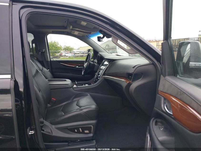 2019 Cadillac Escalade VIN 1GYS4CKJ9KR189356 IAAI salvage auction — FRONT END, Clear (Michigan), sold $13,900 on 2026-07-23 (photo 5)