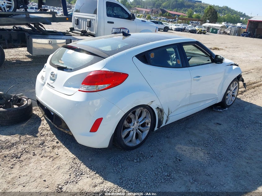 2013 Hyundai Veloster VIN KMHTC6AD1DU149231 IAAI salvage auction — FRONT END, Salvage (North Carolina), sold $475 on 2026-07-17 (photo 4)