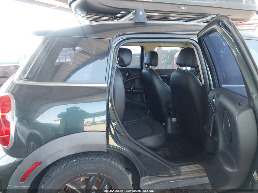 2012 Mini VIN WMWZC3C56CWL85943 IAAI salvage auction — NORMAL WEAR, Clear-Dealer Only (Arizona), sold $475 on 2026-07-28 (photo 8)