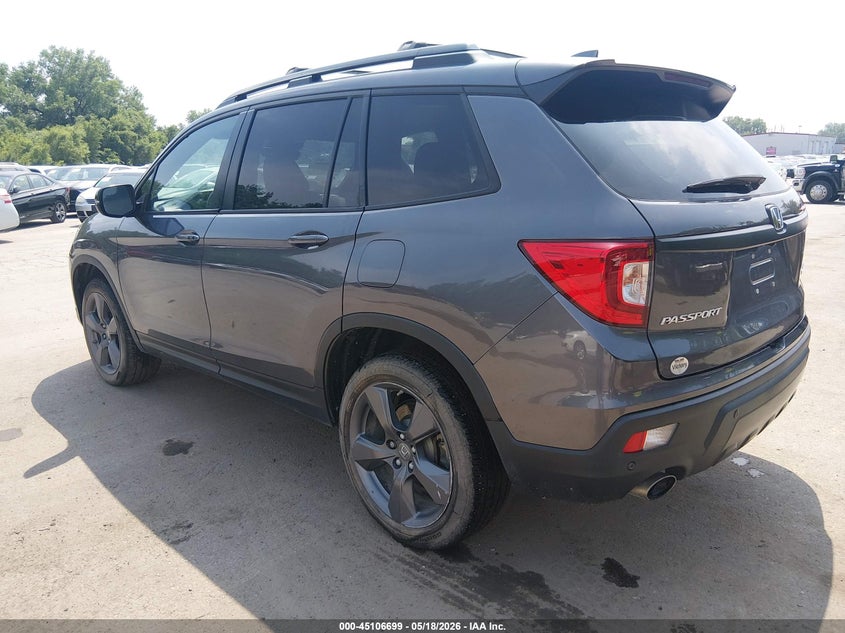 2021 Honda Passport VIN 5FNYF8H90MB024034 IAAI salvage auction — HAIL, Salvage (Kansas), sold $8,300 on 2026-07-15 (photo 3)