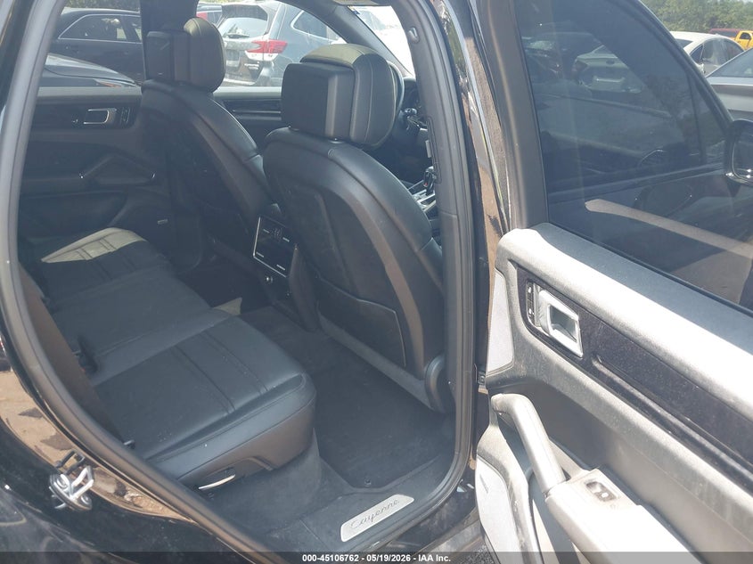 2019 Porsche Cayenne VIN WP1AA2AY4KDA11725 IAAI salvage auction — RIGHT FRONT, Wait Title, sold $9,300 on 2026-09-05 (photo 8)