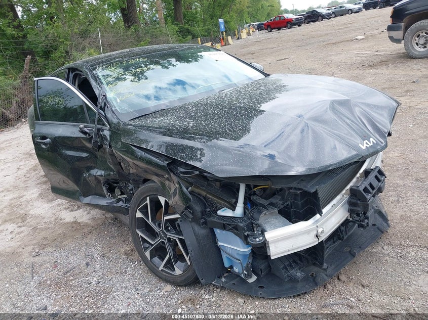 2025 Kia K5 VIN KNAG34J79S5270596 IAAI salvage auction — RIGHT SIDE, Salvage Title, sold $2,350 on 2026-07-29 (photo 1)