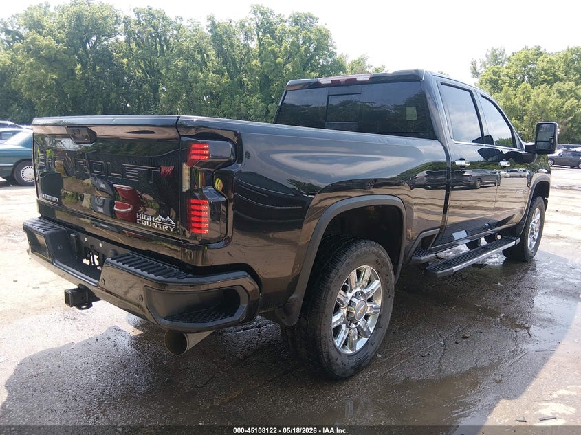 2021 Chevrolet Silverado VIN 1GC4YREY0MF318460 IAAI salvage auction — HAIL, Salvage Title, sold $20,000 on 2026-09-10 (photo 4)
