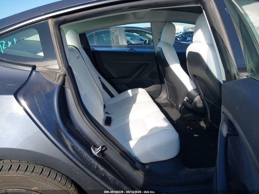 2022 Tesla Model 3 VIN 5YJ3E1EBXNF305402 IAAI salvage auction — REAR END, Original (Texas), sold $7,700 on 2026-07-23 (photo 8)