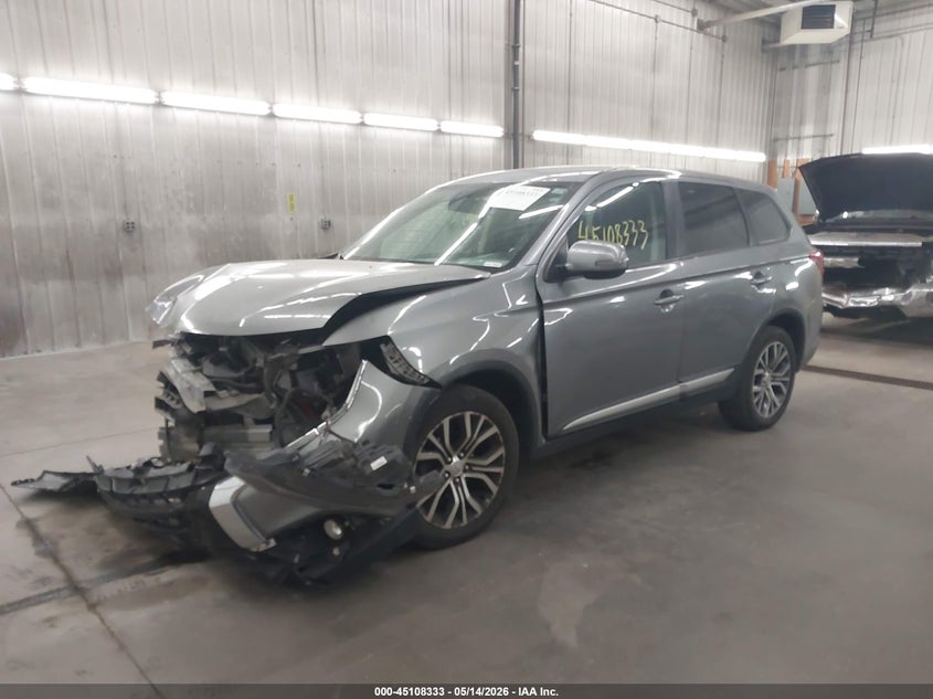 2018 Mitsubishi Outlander VIN JA4AZ3A35JZ038822 IAAI salvage auction — FRONT END, Prior Salvage (Minnesota), sold $975 on 2026-07-21 (photo 2)