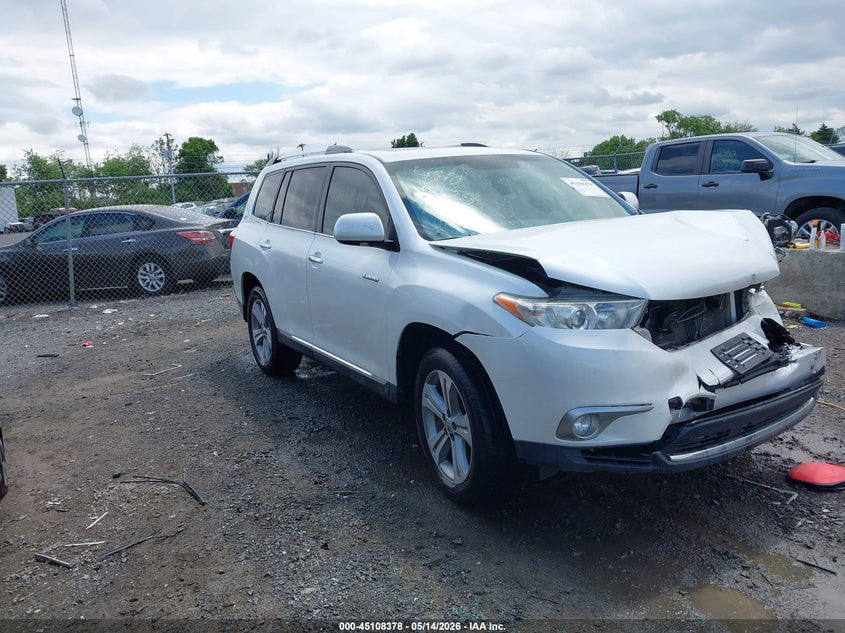 2013 Toyota Highlander VIN 5TDYK3EH7DS101665 IAAI salvage auction — FRONT END, Salvage (Virginia), sold $4,950 on 2026-07-14 (photo 1)