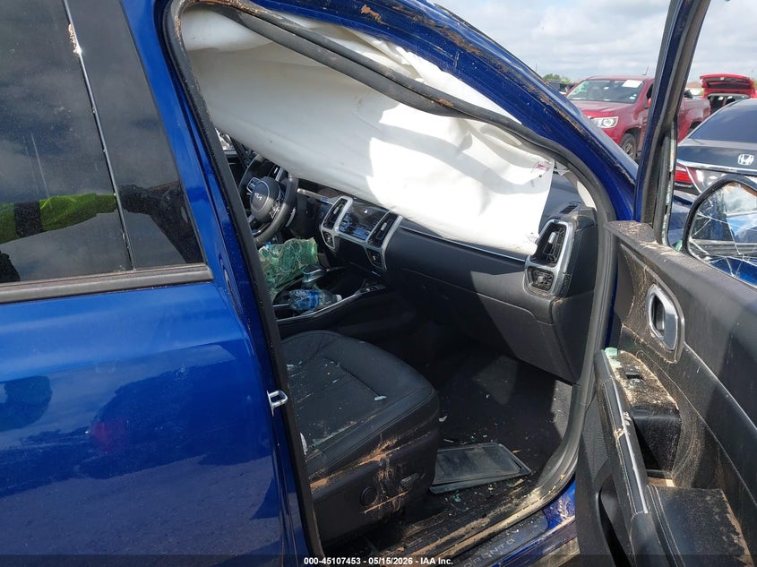 2022 Kia Sorento VIN 5XYRK4LF8NG079587 IAAI salvage auction — ROLLOVER, Salvage (Texas), sold $2,300 on 2026-07-22 (photo 5)