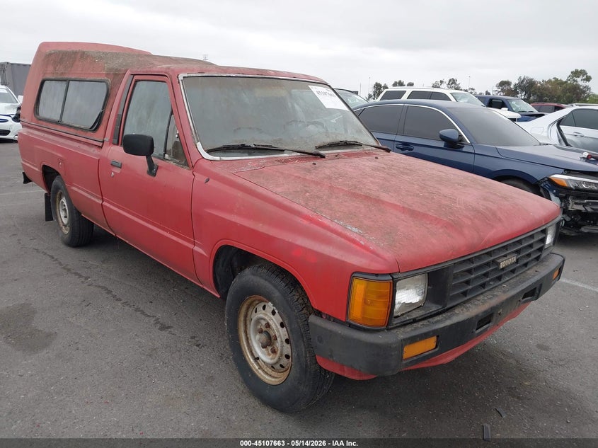 1986 Toyota Pickup VIN JT4RN55R5G0222959 IAAI salvage auction — NORMAL WEAR, Clear - Dealer Only (California), sold $4,300 on 2026-07-16 (photo 1)