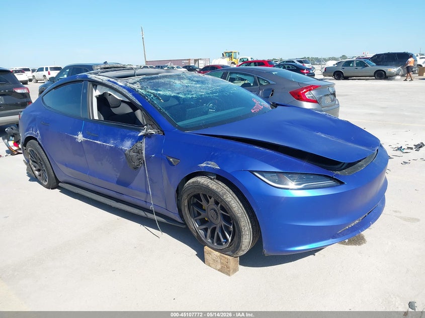2025 Tesla Model 3 VIN 5YJ3E1EA1SF961880 IAAI salvage auction — ROLLOVER, Non-Repairable (Texas), sold $6,750 on 2026-07-09 (photo 1)