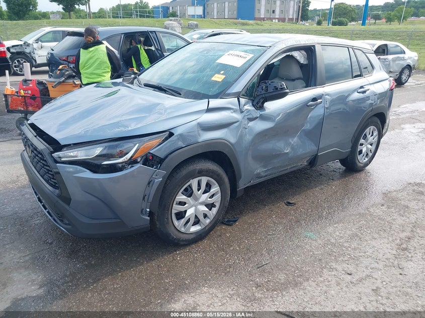 2022 Toyota Corolla cross VIN 7MUAAAAGXNV030989 IAAI salvage auction — LEFT SIDE, Salvage (Missouri), sold $5,100 on 2026-07-07 (photo 2)