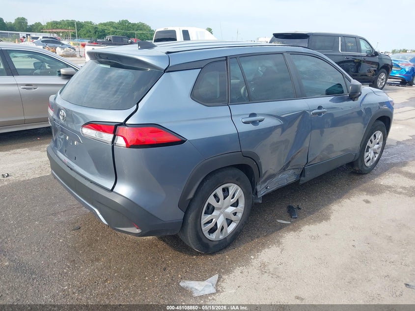 2022 Toyota Corolla cross VIN 7MUAAAAGXNV030989 IAAI salvage auction — LEFT SIDE, Salvage (Missouri), sold $5,100 on 2026-07-07 (photo 4)