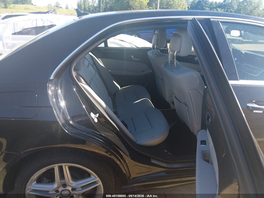 2012 Mercedes-benz E-klasse VIN WDDHF5KB7CA594104 IAAI salvage auction — RIGHT FRONT, Salvage (Tennessee), sold $475 on 2026-07-16 (photo 8)