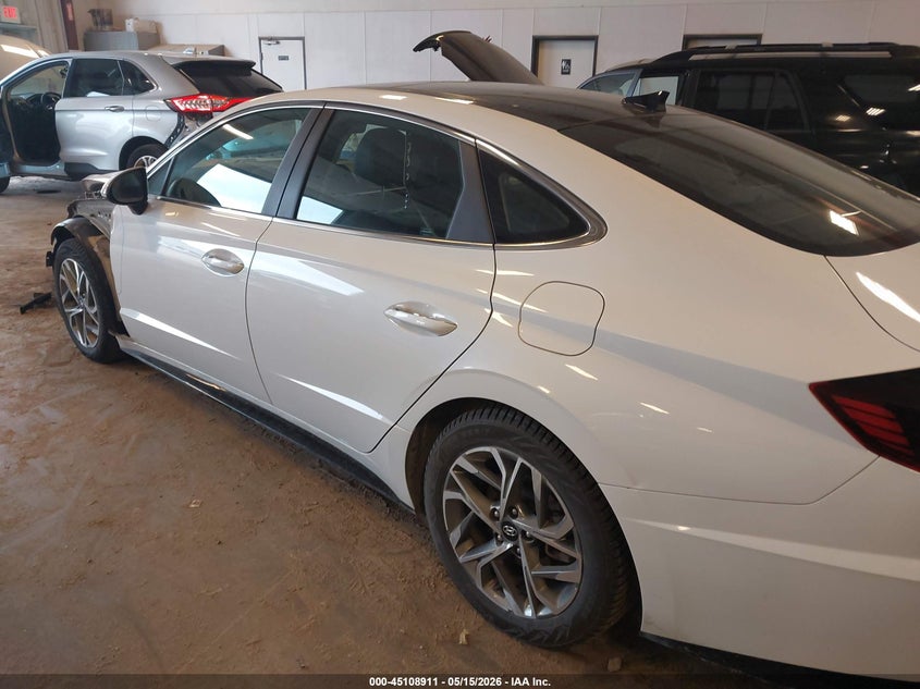 2020 Hyundai Sonata VIN 5NPEF4JA2LH050957 IAAI salvage auction — FRONT END, Clear (Michigan), sold $2,250 on 2026-07-19 (photo 3)