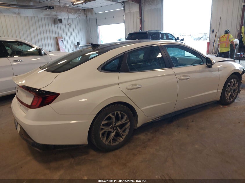 2020 Hyundai Sonata VIN 5NPEF4JA2LH050957 IAAI salvage auction — FRONT END, Clear (Michigan), sold $2,250 on 2026-07-19 (photo 4)