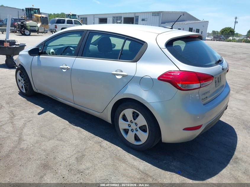 2016 Kia Forte VIN KNAFK5A87G5599902 IAAI salvage auction — LEFT FRONT, Salvage (North Carolina), sold $25 on 2026-07-30 (photo 3)