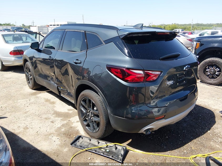 2020 Chevrolet Blazer VIN 3GNKBCRS6LS562420 IAAI salvage auction — LEFT SIDE, Salvage Title, sold $9,950 on 2026-08-18 (photo 3)
