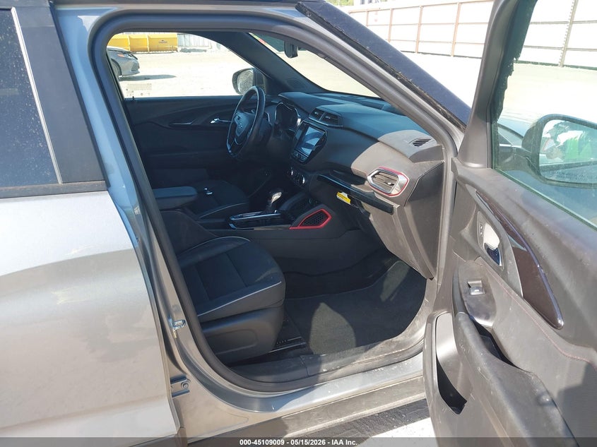 2023 Chevrolet Trailblazer VIN KL79MTSL3PB024065 IAAI salvage auction — HAIL, Salvage (Iowa), sold $6,950 on 2026-07-29 (photo 5)