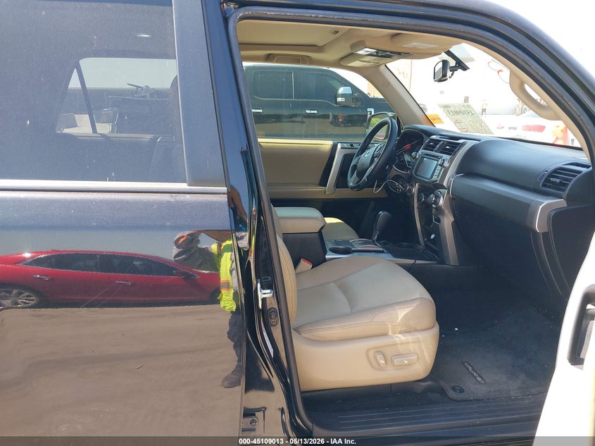 2018 Toyota 4runner VIN JTEZU5JR2J5172617 IAAI salvage auction — FRONT END, Original (Texas), sold $13,600 on 2026-07-08 (photo 5)