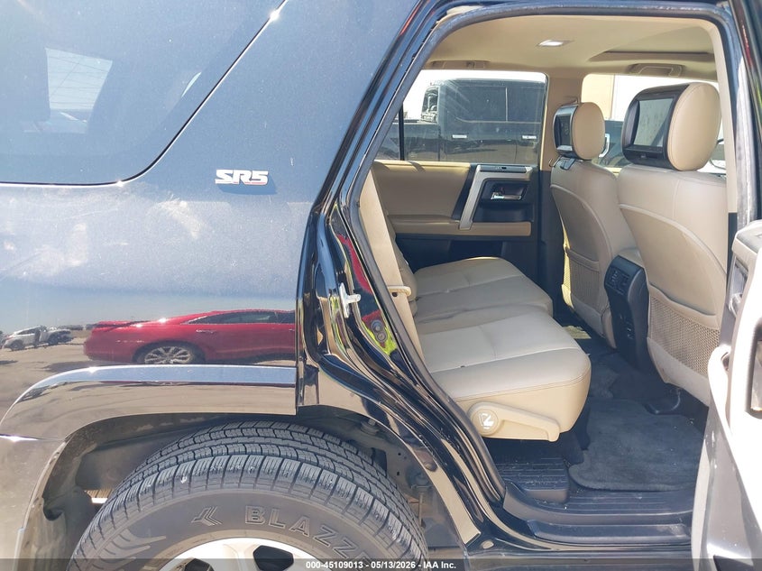 2018 Toyota 4runner VIN JTEZU5JR2J5172617 IAAI salvage auction — FRONT END, Original (Texas), sold $13,600 on 2026-07-08 (photo 8)