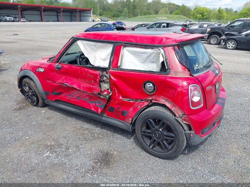 2013 Mini Hard top VIN WMWSV3C53DT477011 IAAI salvage auction — LEFT SIDE, Salvage - Greater Than 75% (Maryland), sold $225 on 2026-07-06 (photo 3)