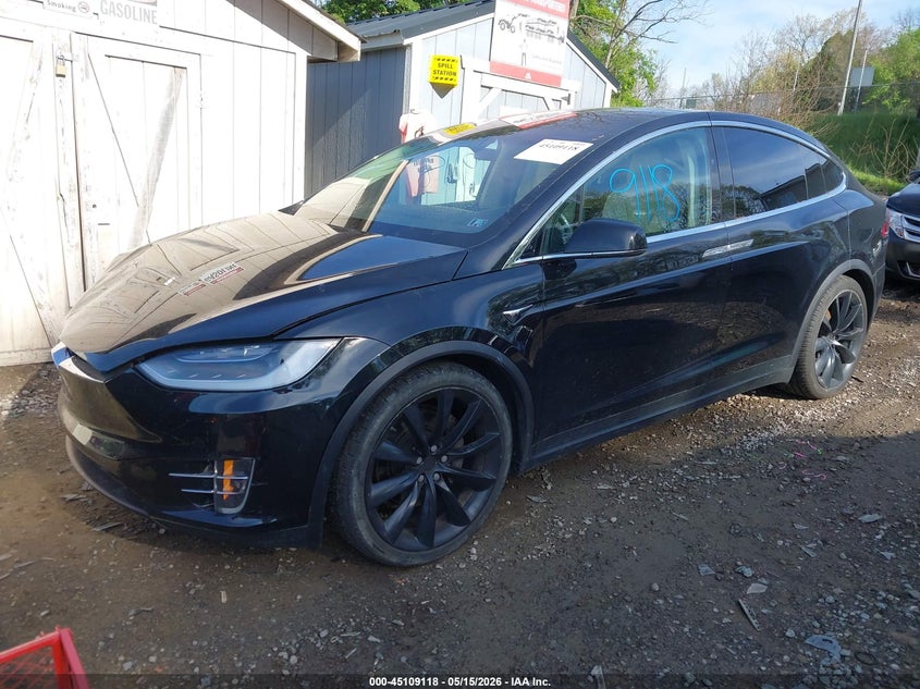 2018 Tesla Model x VIN 5YJXCBE21JF089026 IAAI salvage auction — FRONT END, Salvage (Pennsylvania), sold $8,400 on 2026-07-23 (photo 2)
