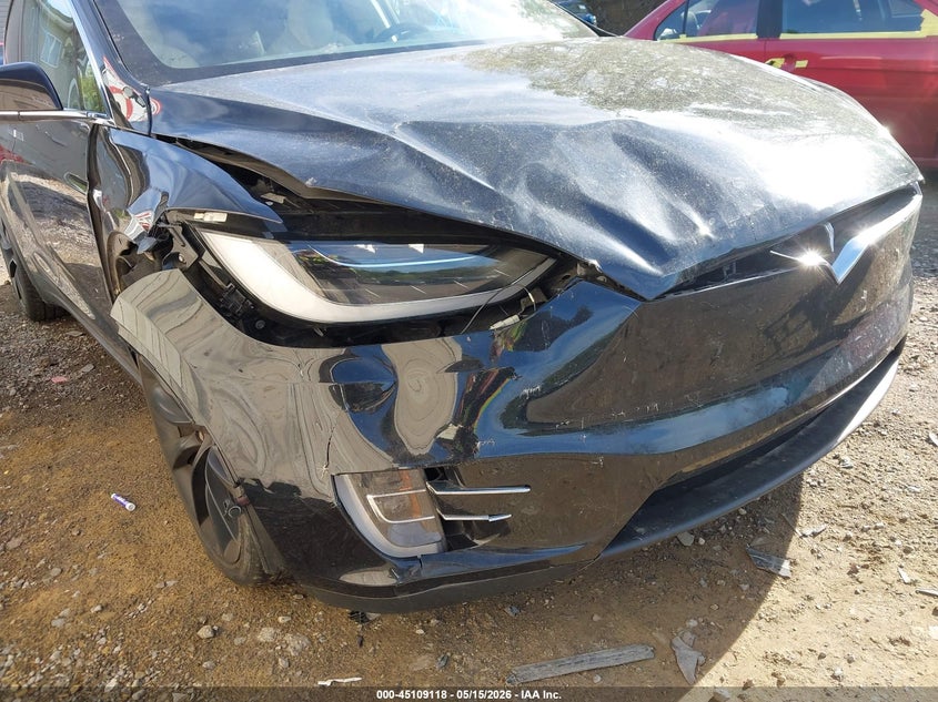 2018 Tesla Model x VIN 5YJXCBE21JF089026 IAAI salvage auction — FRONT END, Salvage (Pennsylvania), sold $8,400 on 2026-07-23 (photo 6)