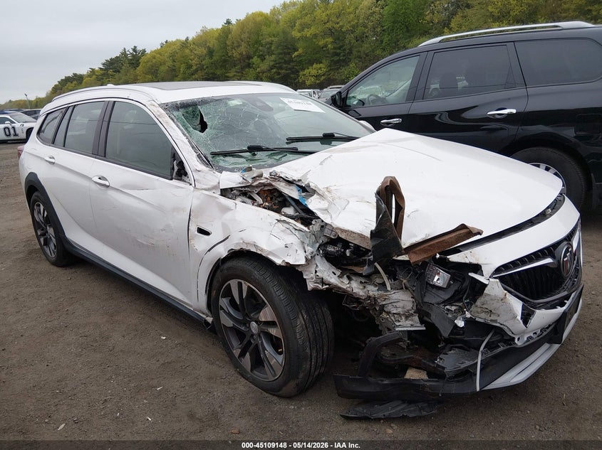 2018 Buick Regal VIN W04GV8SX4J1103257 IAAI salvage auction — FRONT END, Salvage (Massachusetts), sold $950 on 2026-07-07 (photo 1)