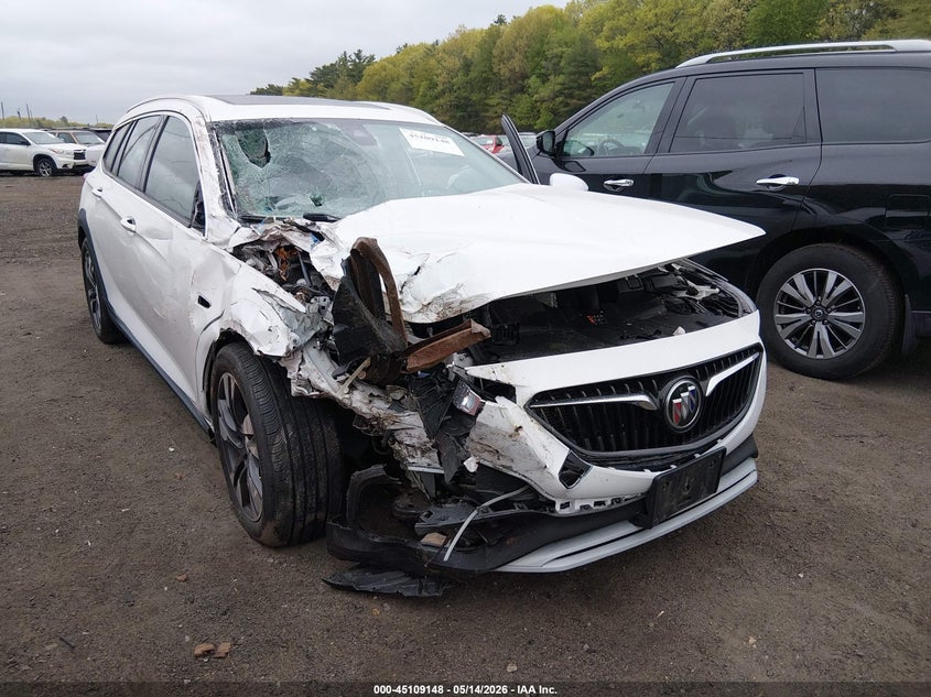 2018 Buick Regal VIN W04GV8SX4J1103257 IAAI salvage auction — FRONT END, Salvage (Massachusetts), sold $950 on 2026-07-07 (photo 5)