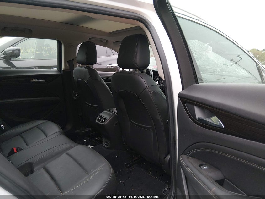 2018 Buick Regal VIN W04GV8SX4J1103257 IAAI salvage auction — FRONT END, Salvage (Massachusetts), sold $950 on 2026-07-07 (photo 7)