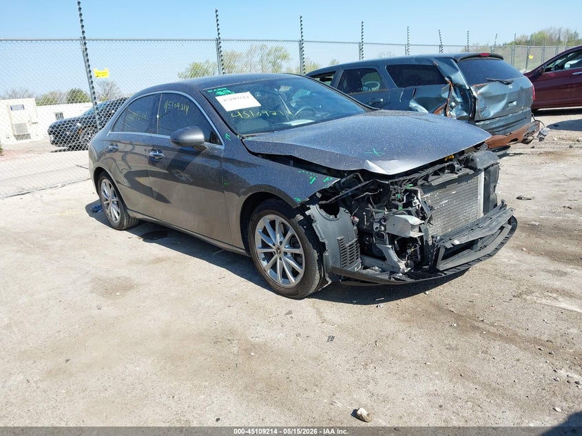 2021 Mercedes-benz A-klasse VIN W1K3G4FB6MJ274642 IAAI salvage auction — FRONT END, Salvage (Illinois), sold $6,300 on 2026-07-14 (photo 1)