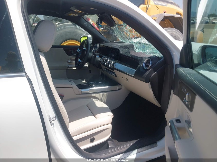 2026 Mercedes-benz Glb VIN W1N4M4GB2TW439005 IAAI salvage auction — FRONT END, Salvage (California), sold $11,100 on 2026-07-29 (photo 5)