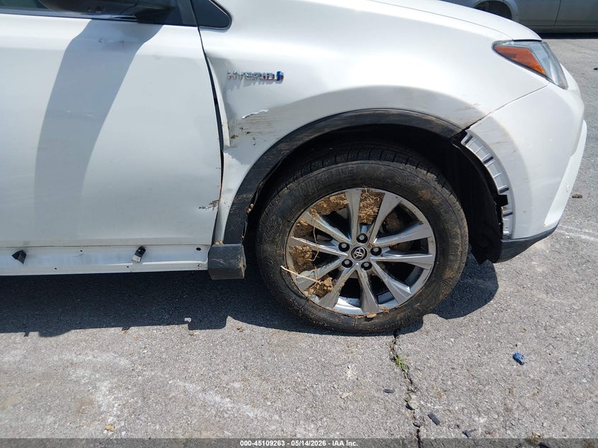 2017 Toyota Rav 4 VIN JTMDJREV2HD076282 IAAI salvage auction — LEFT & RIGHT, Salvage (Missouri), sold $6,700 on 2026-07-16 (photo 6)