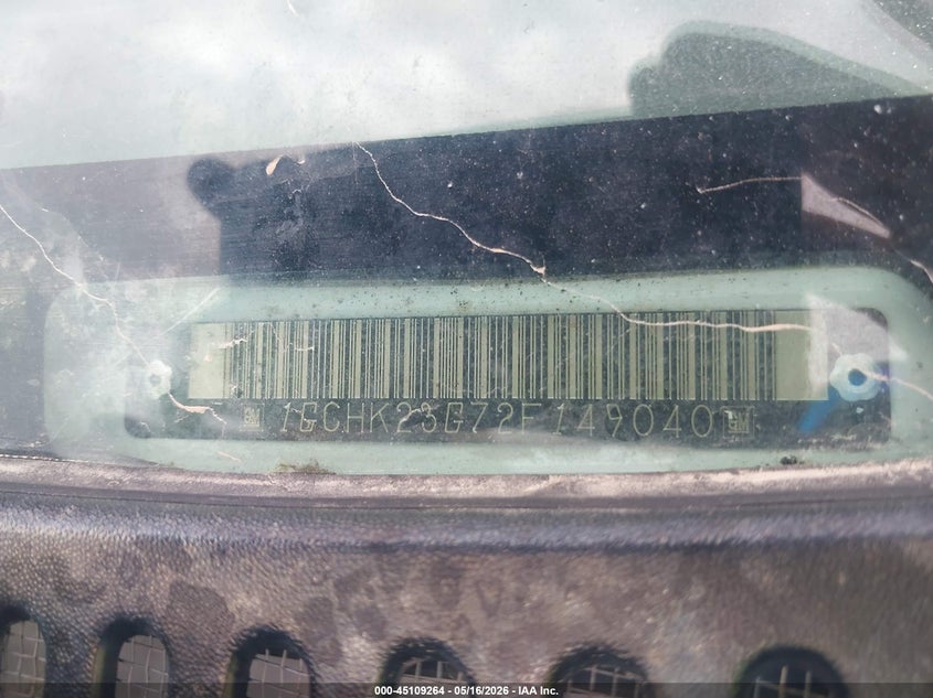 2002 Chevrolet Silverado 2500 VIN 1GCHK23G72F149040 IAAI salvage auction — HAIL, Clear (Missouri), sold $1,200 on 2026-07-17 (photo 9)