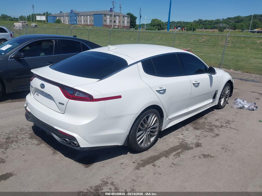 2018 Kia Stinger VIN KNAE15LA9J6039380 IAAI salvage auction — LEFT FRONT, Salvage (Missouri), sold $2,050 on 2026-07-14 (photo 4)