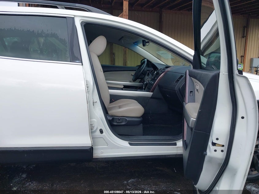 2014 Mazda Cx-9 VIN JM3TB3DAXE0445212 IAAI salvage auction — REAR END, Salvage (Oregon), sold $1,900 on 2026-07-07 (photo 5)