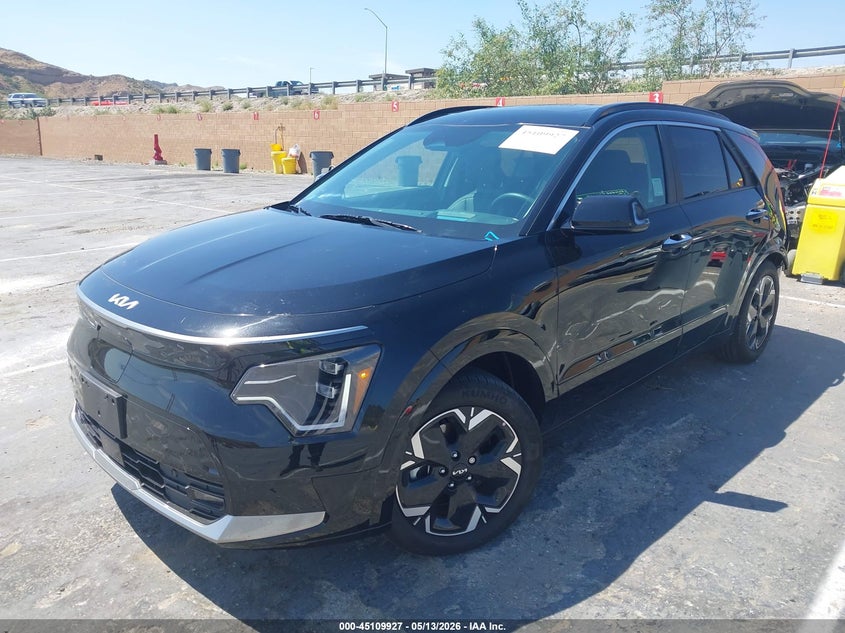 2025 Kia Niro VIN KNDCT3L15S5144059 IAAI salvage auction — RIGHT SIDE, Salvage (California), sold $10,600 on 2026-07-23 (photo 2)
