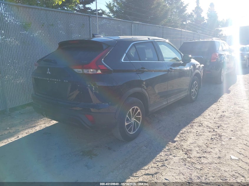 2024 Mitsubishi Eclipse cross VIN JA4ATUAA1RZ061175 IAAI salvage auction — HAIL, Clear Claim Paid (Wisconsin), sold $7,575 on 2026-07-08 (photo 4)