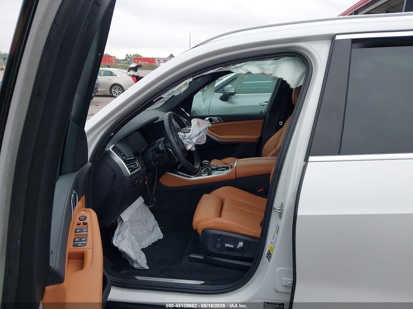 2022 BMW X5 VIN 5UXCR6C08N9M30829 IAAI salvage auction — RIGHT SIDE, Salvage (Nebraska), sold $21,300 on 2026-07-23 (photo 5)