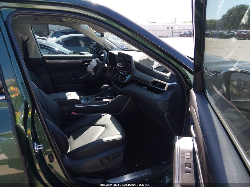 2025 Toyota Highlander VIN 5TDXBRCH7SS681692 IAAI salvage auction — FRONT END, Original (Texas), sold $25 on 2026-07-27 (photo 5)