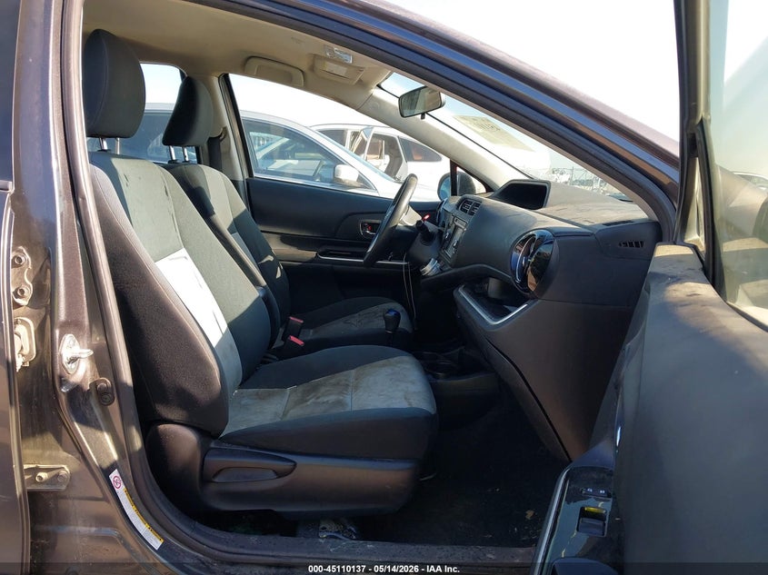 2015 Toyota Prius c VIN JTDKDTB34F1586873 IAAI salvage auction — WATER/FLOOD, Salvage (Texas), sold $600 on 2026-07-24 (photo 5)