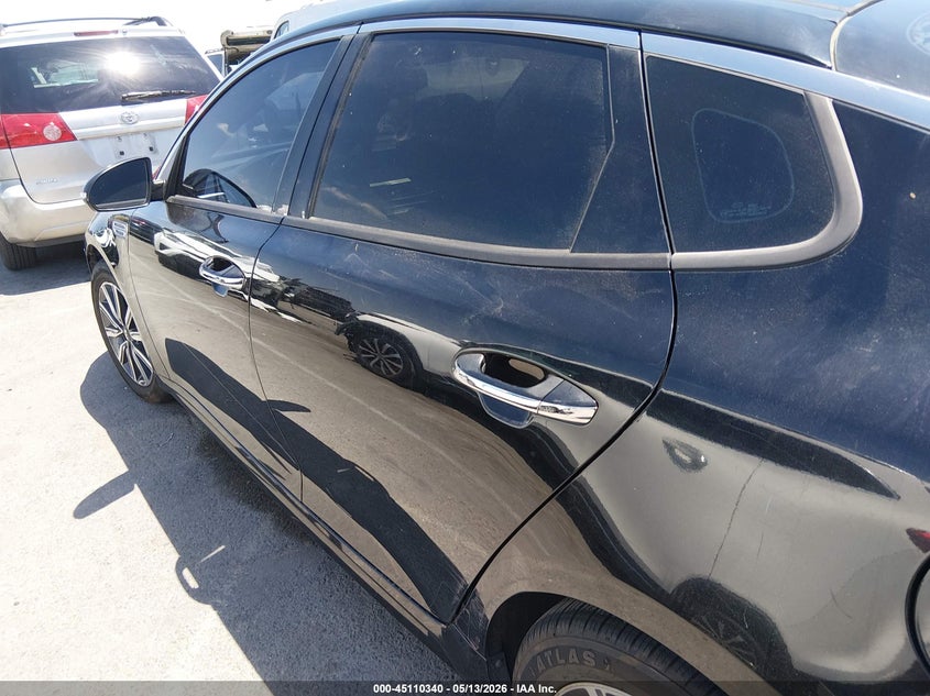 2019 Kia Optima VIN 5XXGT4L30KG335179 IAAI salvage auction — THEFT, Clear (California), sold $2,050 on 2026-07-16 (photo 6)